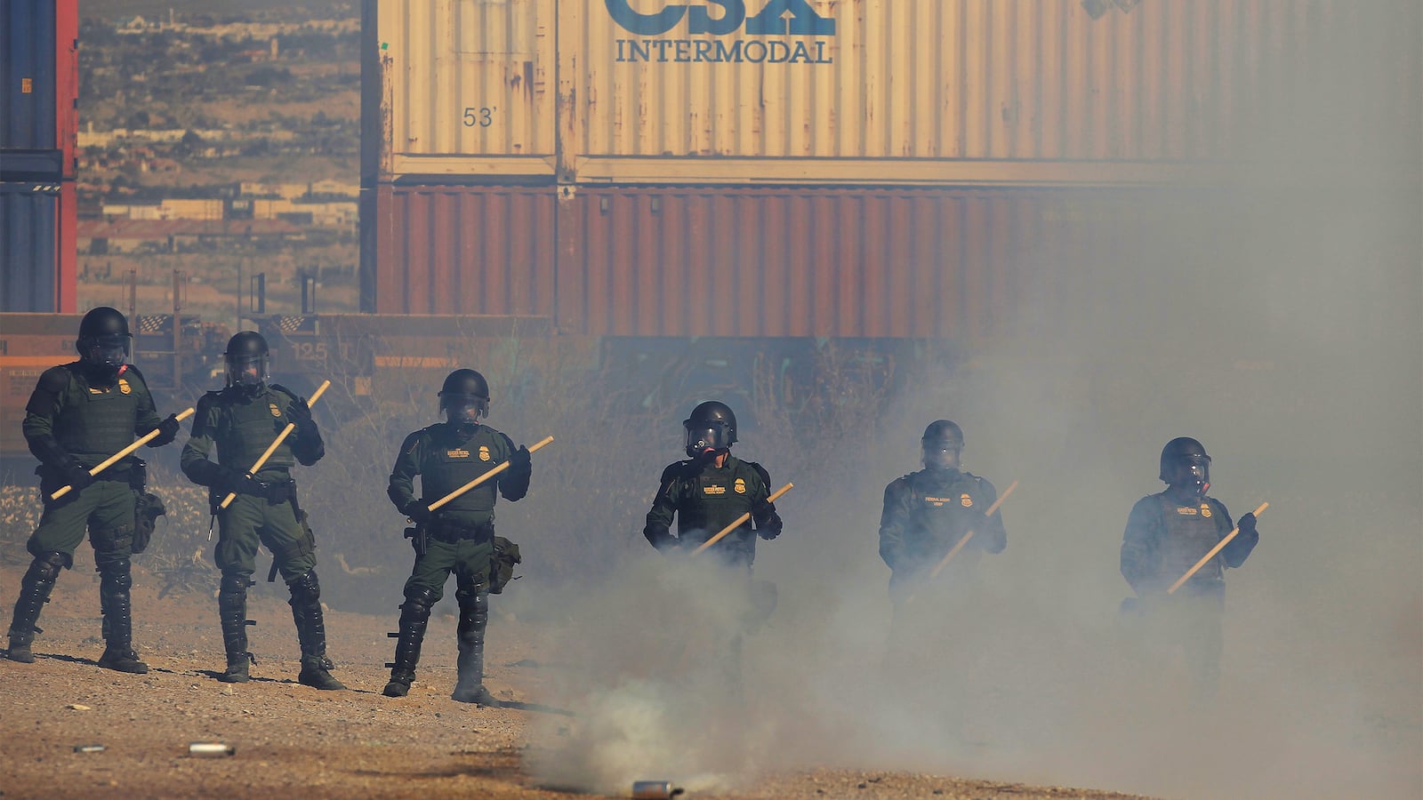 190219-driver-mexican-border-tease_ebldrp