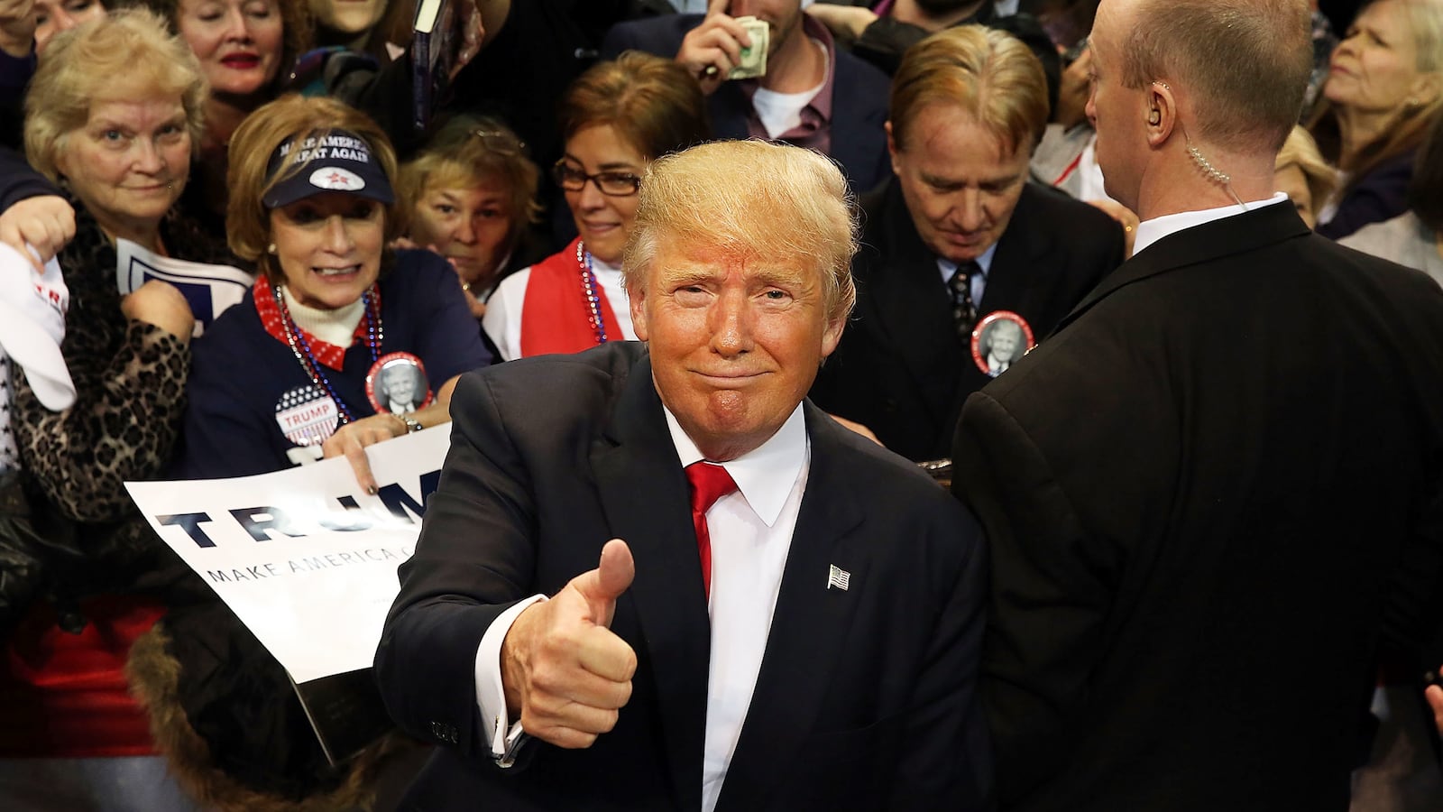 181007-lewis-trump-good-politics-hero_rkohqt