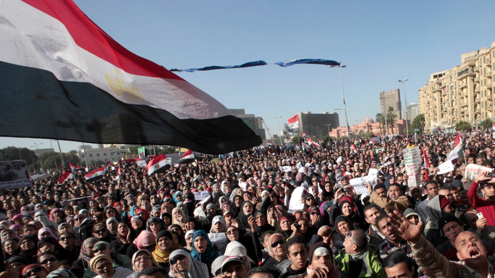 cheats/2011/12/23/thousands-of-egyptians-demand-reform/egypt-thousands-protest-military-beatings-box_zsfhas