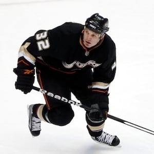 Kyle Calder #32 of the Anaheim Ducks on the ice.