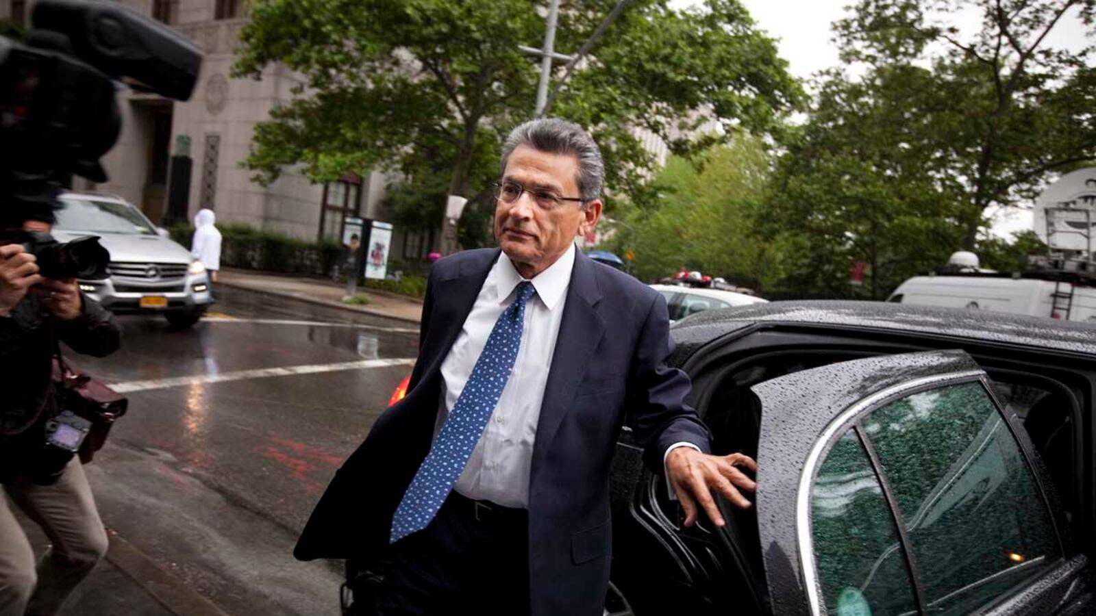 cheats/2012/06/15/gupta-convicted-of-insider-trading/rajat-gupta-verdict-cheat_x8vlia