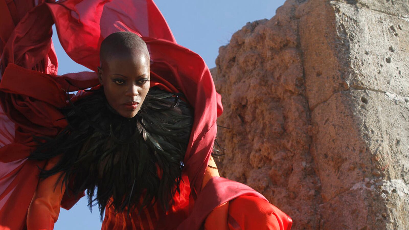 articles/2017/01/06/emerald-city-enough-f-ing-wizard-of-oz-reboots-already/170105-fallon-oz-tease_mvufdx