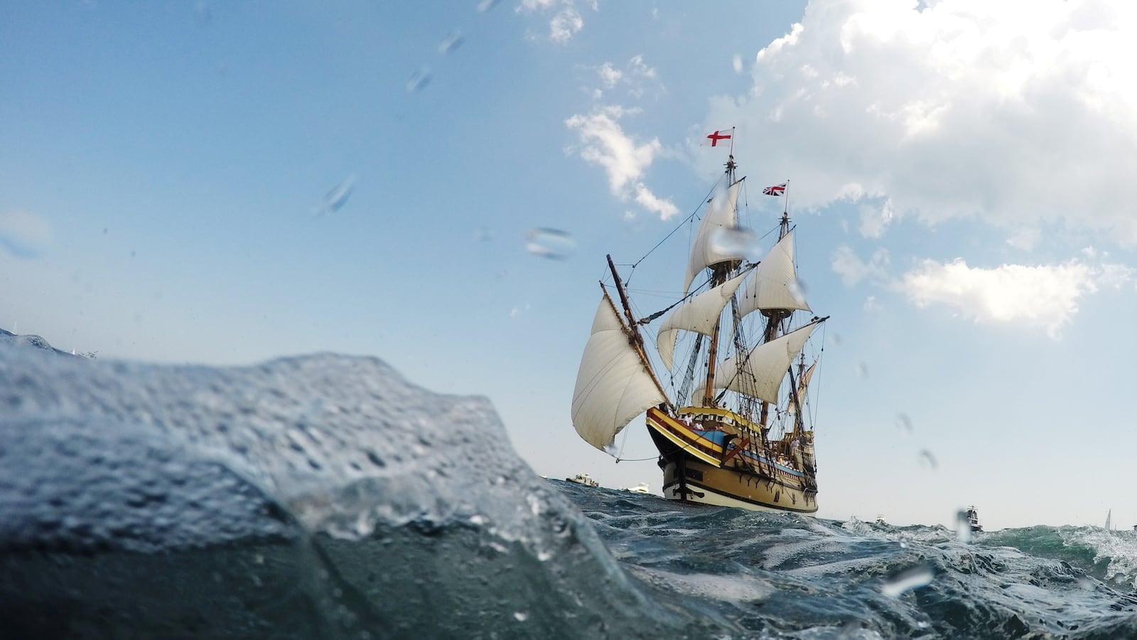 2020-08-11T000538Z_778650251_RC2ABI9SSYNY_RTRMADP_3_USA-MAYFLOWER_ych4gu