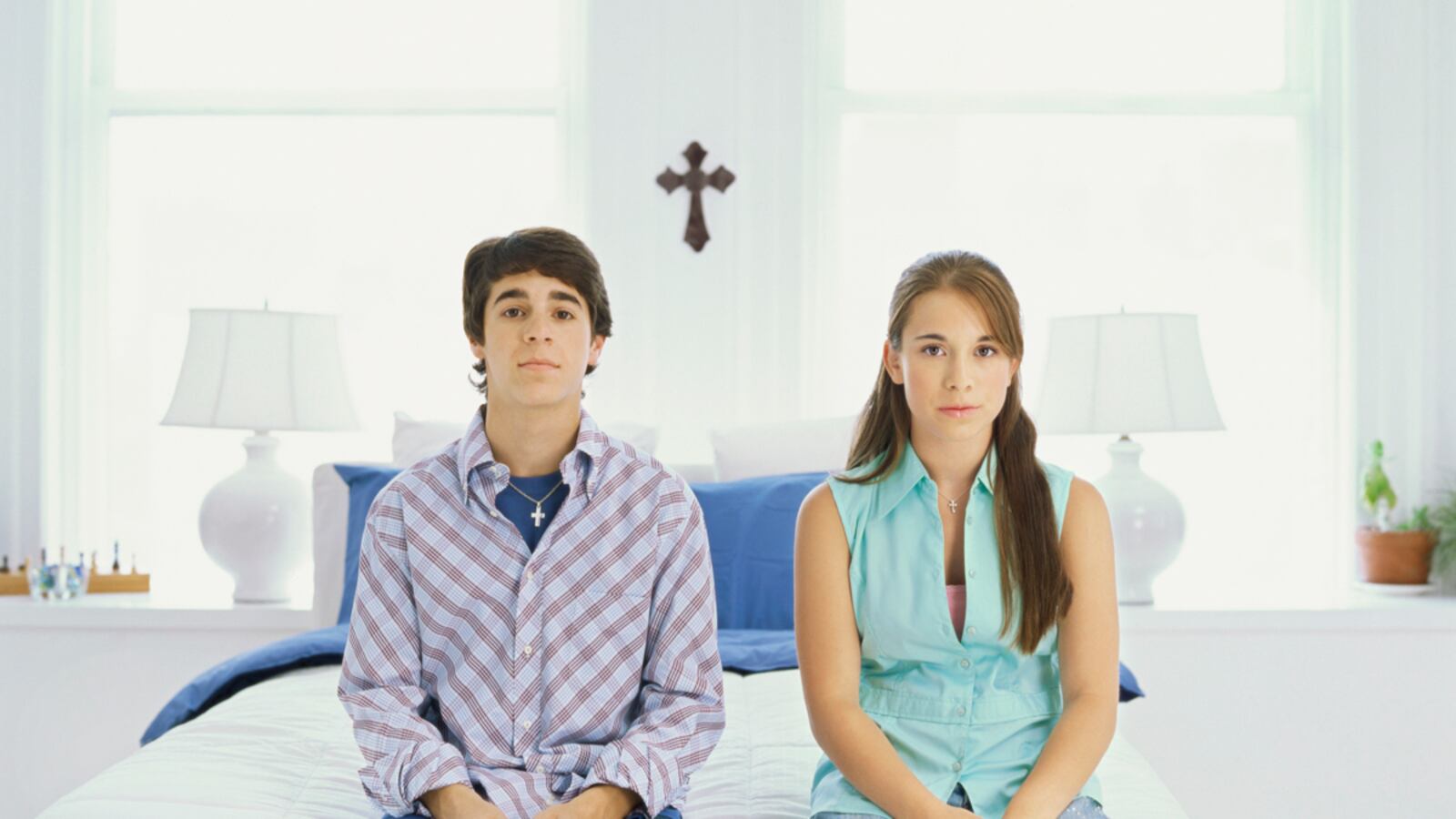 articles/2012/07/13/evangelicals-struggle-to-address-premarital-sex-and-abortion/evangelical-sex-sessions-teaser_zktcbq