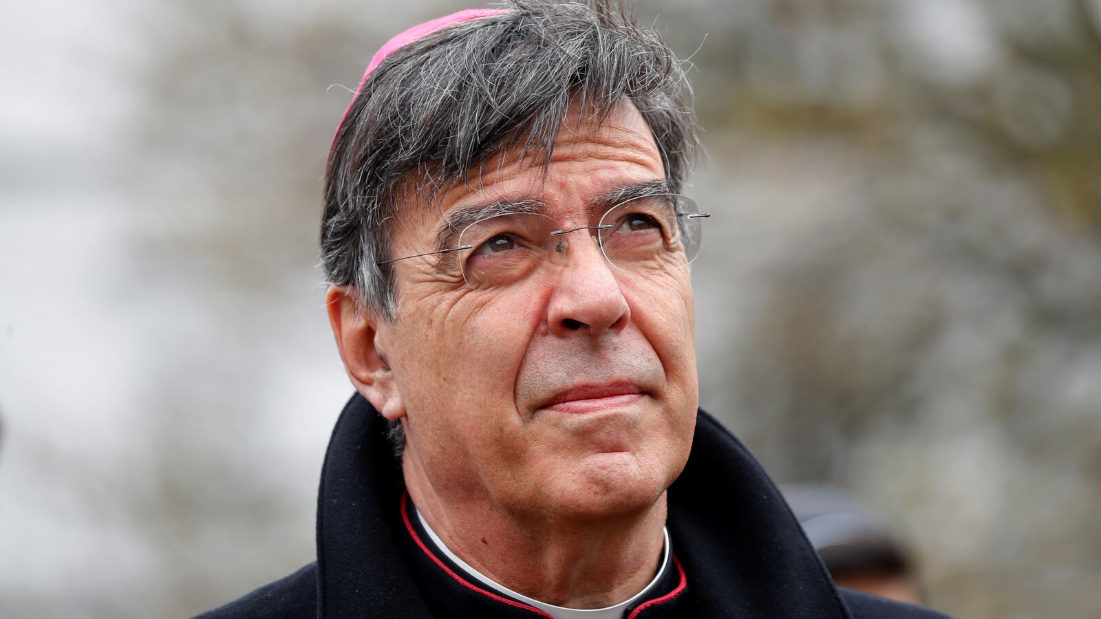 2018-03-30T144904Z_587553818_RC12E2C0AD20_RTRMADP_3_RELIGION-EASTER-FRANCE_v6qvzk