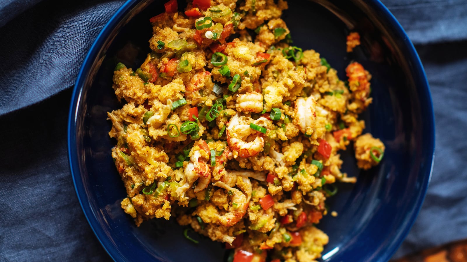 181219-Rothbaum-Cajun-Christmas-tease__ebopz1