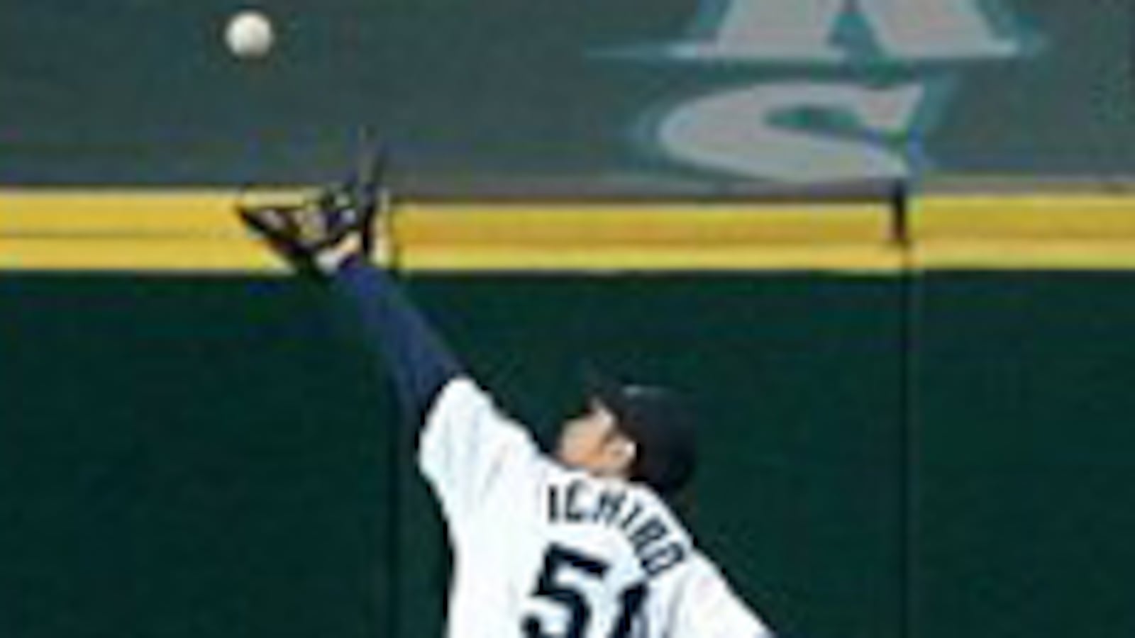 articles/2011/04/21/the-cambridge-companion-to-baseball-review-by-joseph-finder/book-cover---the-cambridge-companion-to-baseball_mvbknk