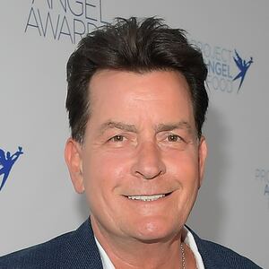 HOLLYWOOD, CA - AUGUST 18:  Charlie Sheen attends Project Angel Food's 2018 Angel Awards on August 18, 2018 in Hollywood, California.  (Photo by Charley Gallay/Getty Images for Project Angel Food)