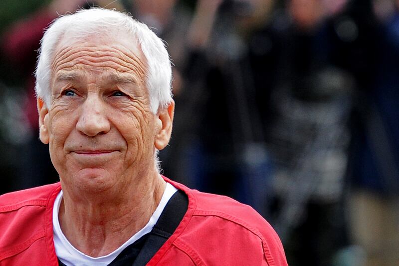 articles/2012/10/09/sandusky-sentenced-to-30-to-60-years-inside-the-courtroom/dimond-sandusky-sentencing-tease-embed_p0a4o2