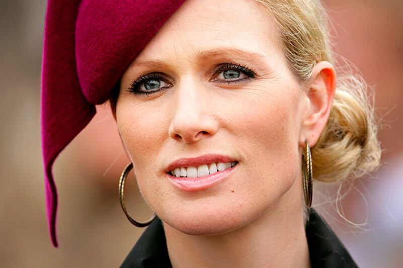 articles/2012/03/16/hat-of-the-day/zara-royalist-hat-cheat_zyckfm