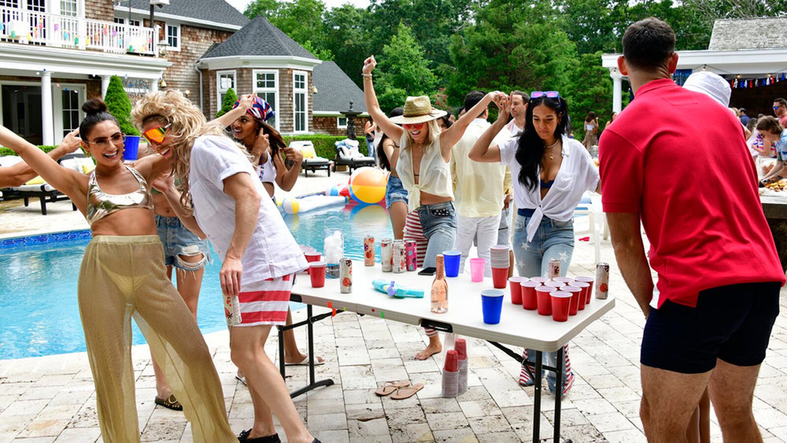 220116-summer-house-bravo-tease-01_nulb4l