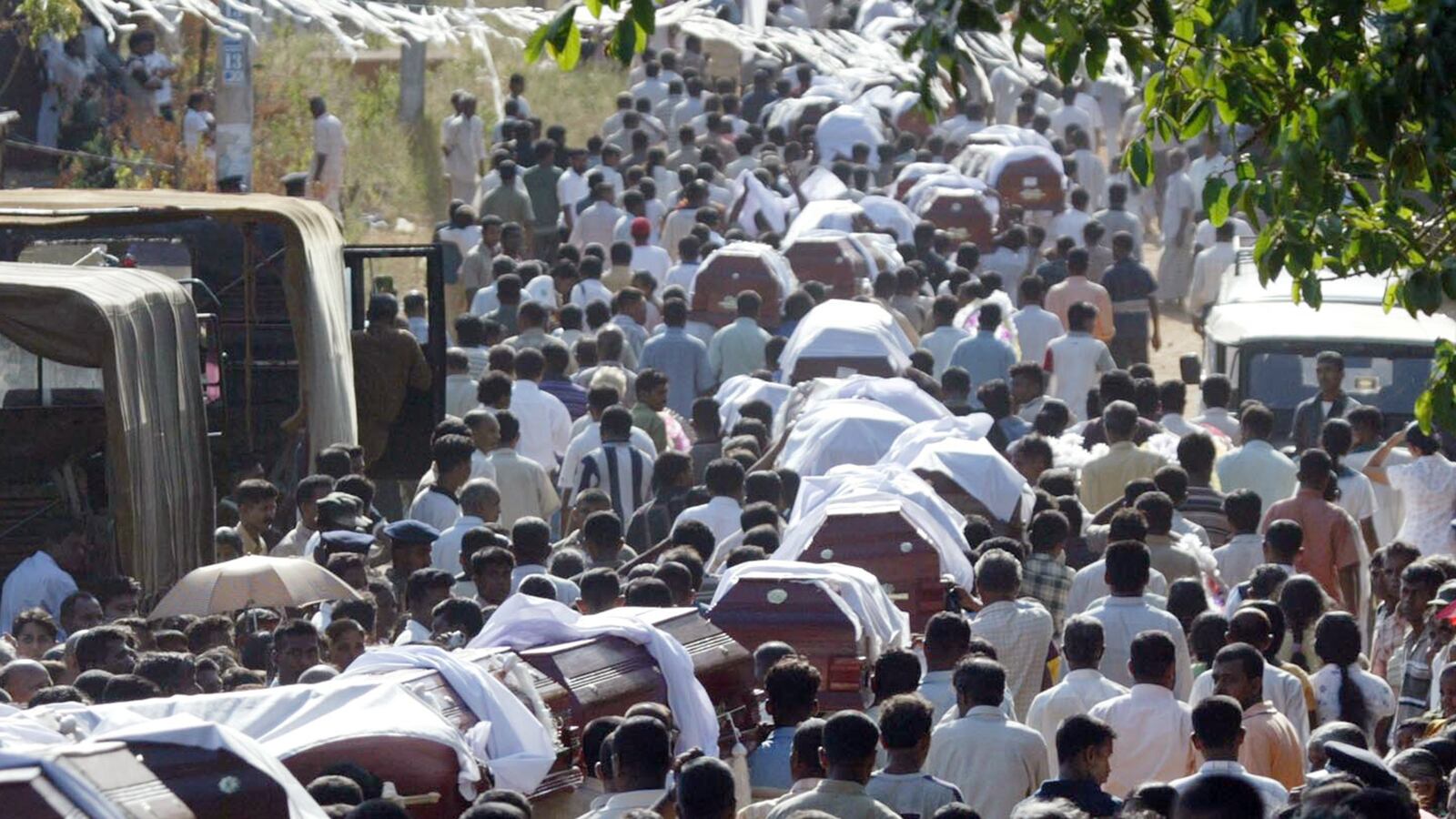 cheats/2013/11/28/sri-lanka-to-tally-civil-war-dead/131128-sri-lanka-cheat_lc5bng