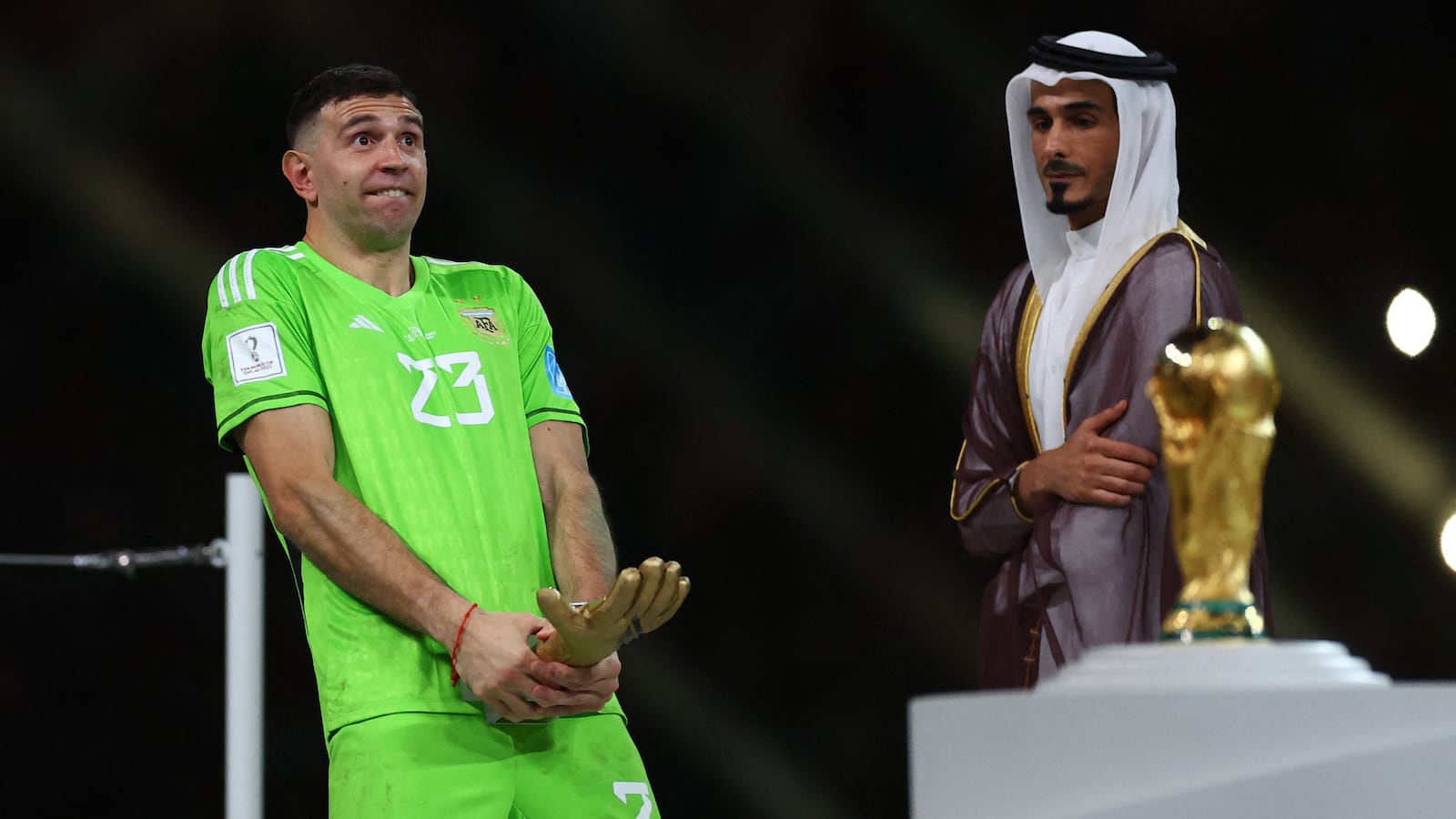 2022-12-18T183415Z_1775957896_UP1EICI1FL167_RTRMADP_3_SOCCER-WORLDCUP-ARG-FRA-REPORT_cwjeei