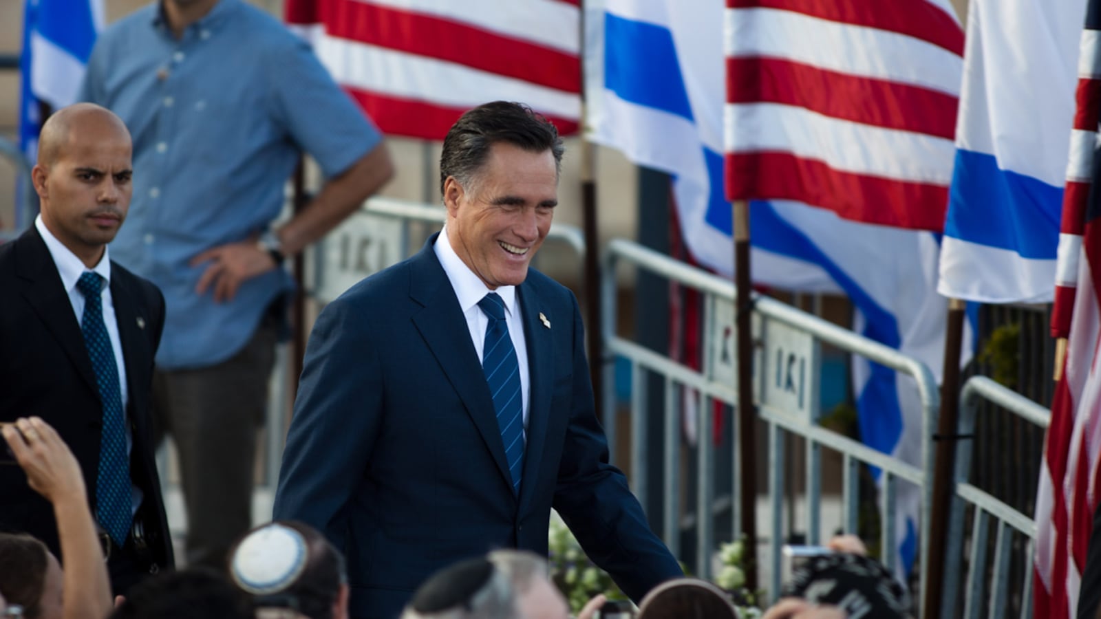 articles/2012/08/02/palestinian-remarks-furor-romney-campaign-hits-ap-as-irresponsible/mitt-romeny-palestine-kurtz_lj9wec