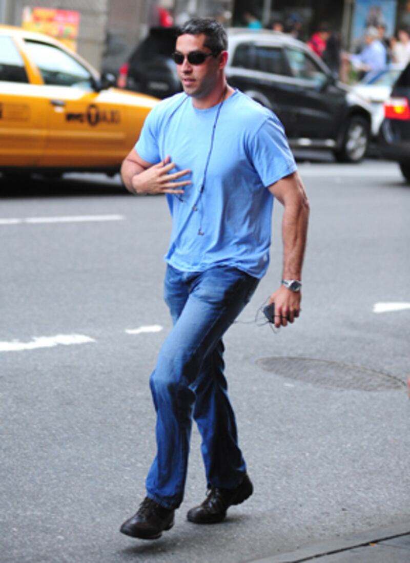 galleries/2012/07/03/tom-cruise-john-edwards-russell-brand-and-other-suddenly-eligible-bachelors-photos/bad-bachelors-nick-loeb_oqqbxb