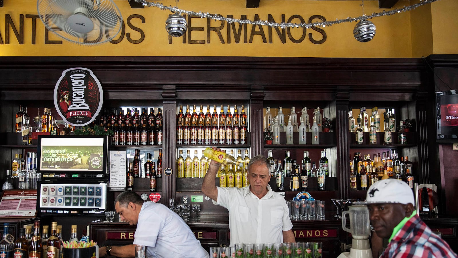 articles/2017/01/31/drinking-like-hemingway-in-havana/170130-rothbaum-cuba-tease_bsuo7p