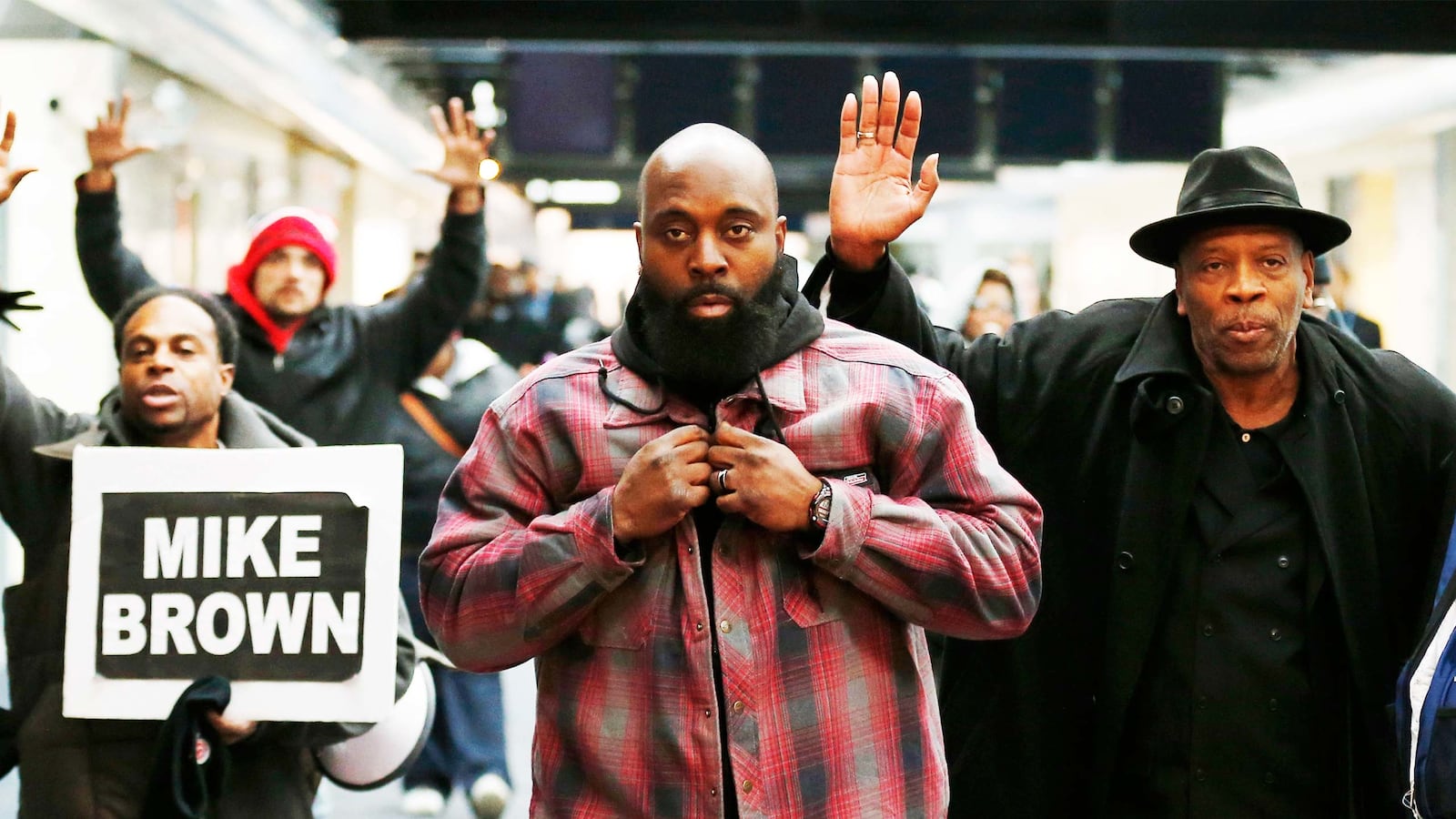 articles/2017/03/16/michael-brown-sr-on-the-new-evidence-in-his-son-s-case-mike-is-still-working-from-the-grave/170316-stern-michael-brown-sr-tease_rbf0lq