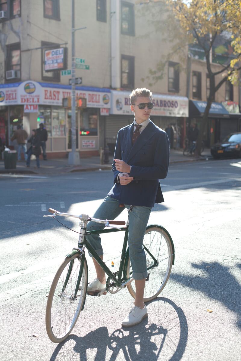 galleries/2012/11/06/f-yeah-menswear-blog-becomes-a-book-by-kevin-burrows-and-lawrence-schlossman-photos/FYMW_Image_144_fw7y28