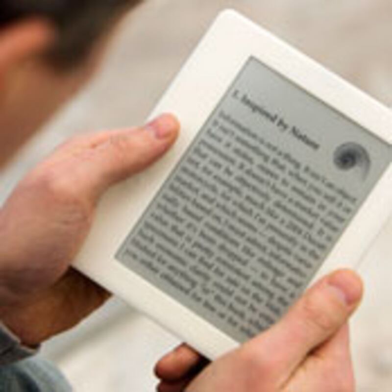 articles/2009/12/31/the-yes-list-michael-cera-reveals-his-tres-superbad-side/kindle_w7rpp0