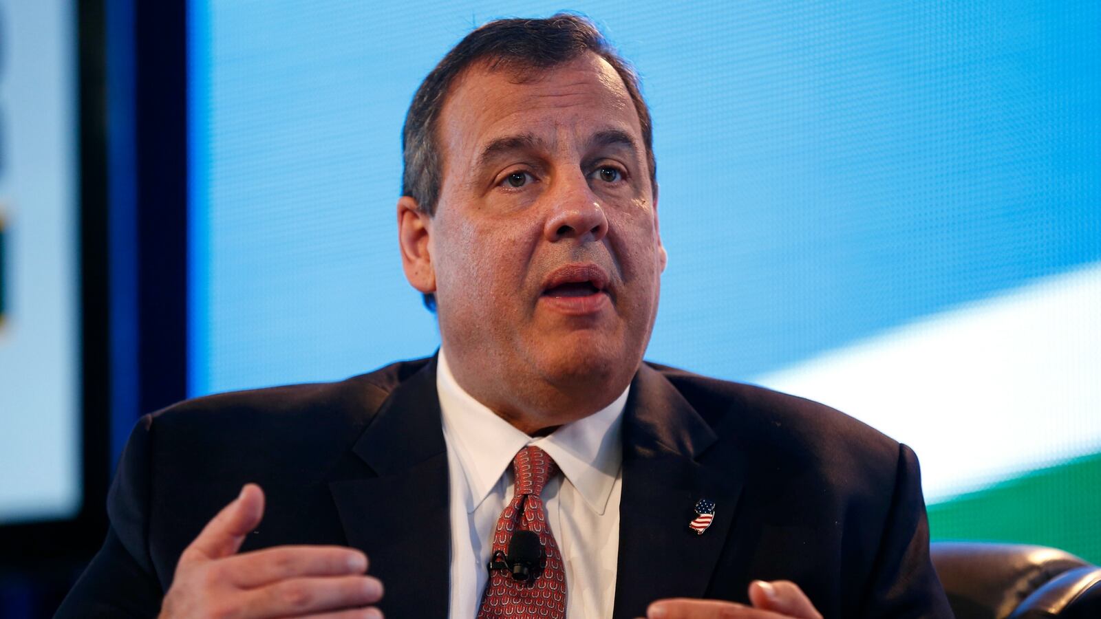 cheats/2015/03/10/christie-exxon-will-pay-billions-more/150310-christie-exxon-cheat_xwxrrr