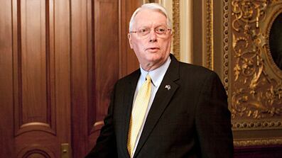 cheats/2010/03/02/bunning-ends-holdout/jim-bunning_ybd4rt