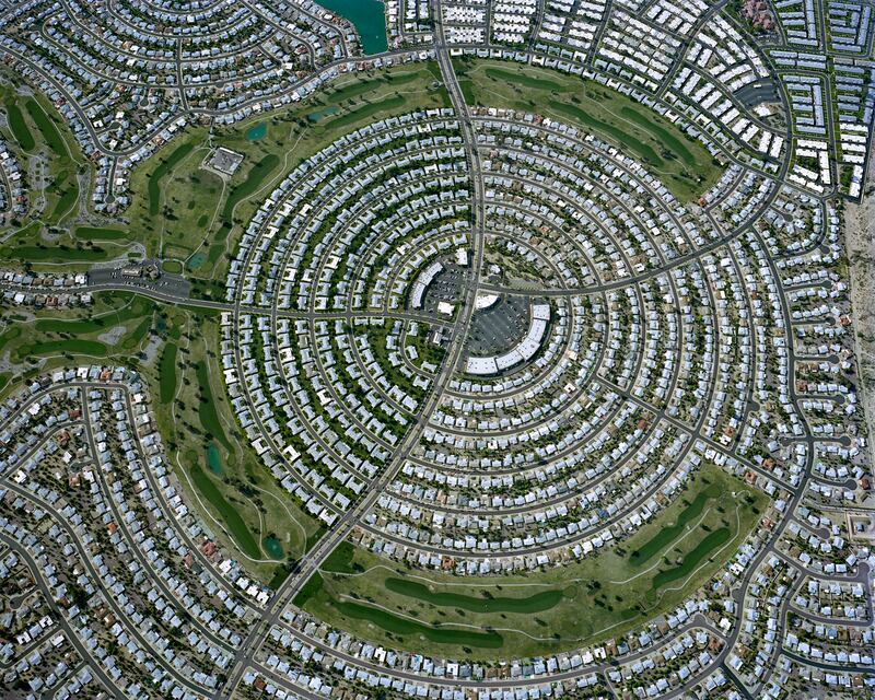 galleries/2014/04/14/the-beauty-of-the-burbs/140411-cipher1_d5bxrs