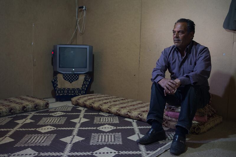 galleries/2015/04/02/the-horror-of-syrian-refugees-selling-body-parts/130327-kotsatos-transplant7_itamsy