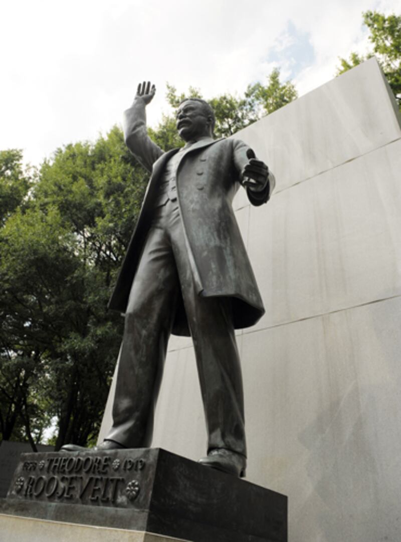 galleries/2011/08/22/martin-luther-king-jr-memorial-and-other-washington-d-c-monuments/theodore-roosevelt-memorial-washington-monuments-photos-gopnik_fafqny