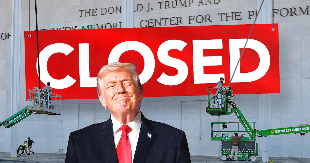 Trump Shuts Down Kennedy Center After Artists Keep Canceling
