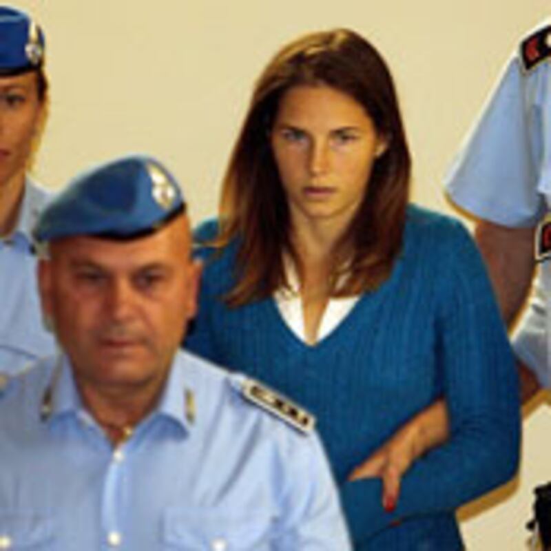 articles/2009/02/18/sex-and-murder-in-italy/nadeau-amanda-knox_14342_aswkgy