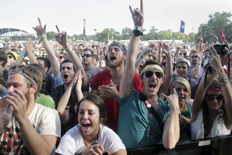 galleries/2010/09/04/16-haute-tickets-for-fall/fall-high-culture---austin-city-limits_nrkeod