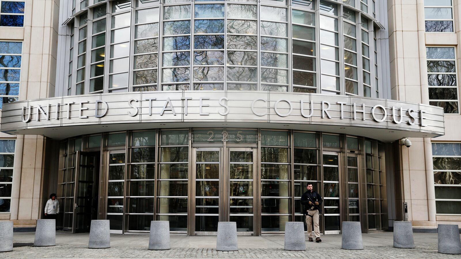 2015-03-18T000000Z_2056536589_GM1EB3J036N01_RTRMADP_3_USA-SECURITY-ISLAMICSTATE-PLEA_ryubcz