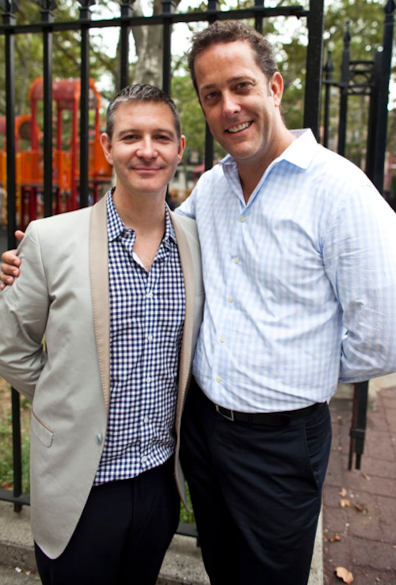 galleries/2011/07/24/new-york-gets-hitched/gay-marriage2714_wtjnxz