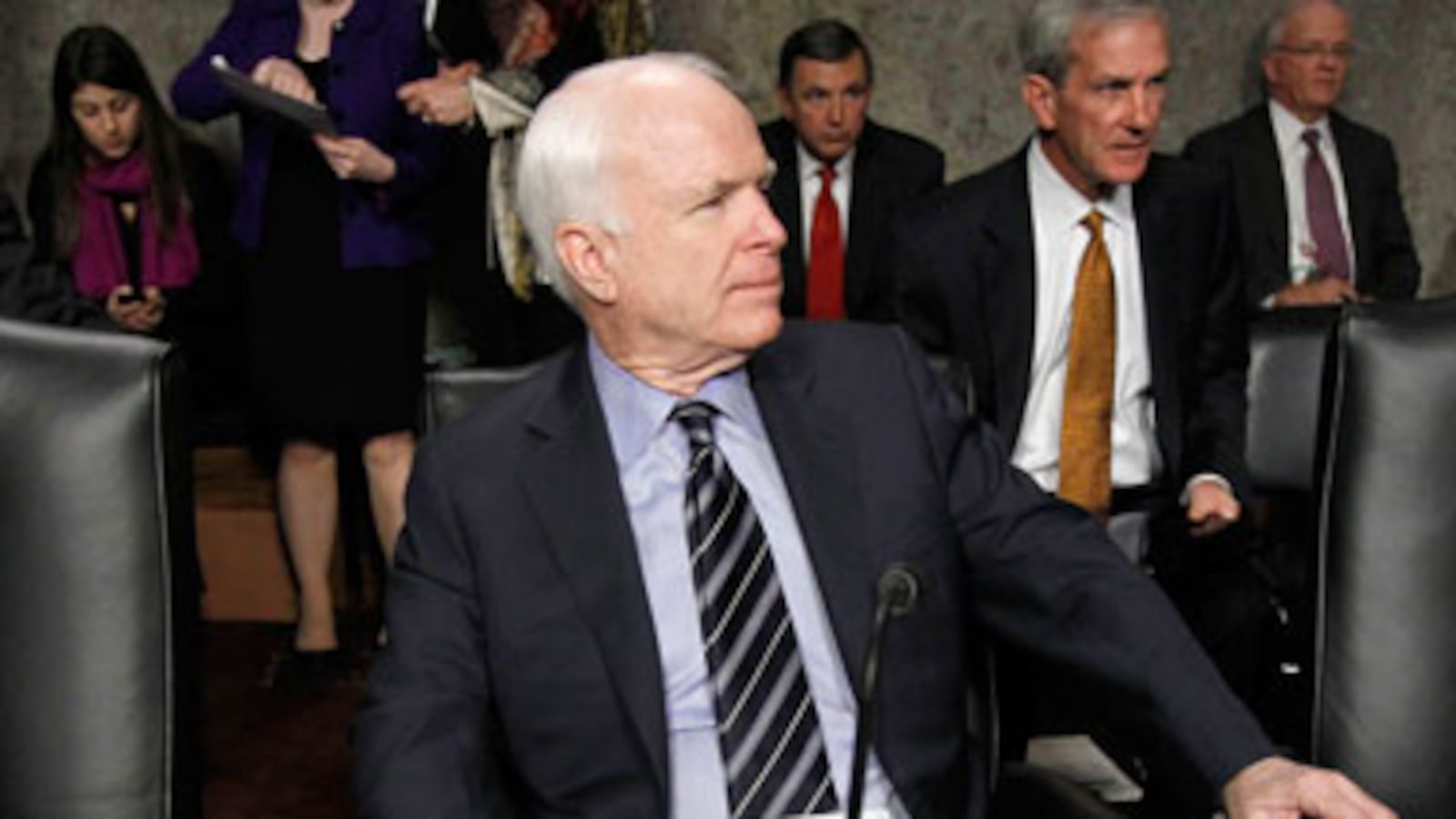 articles/2010/12/22/john-mccains-dont-ask-dont-tell-dream-votes-and-his-lasting-anger/walshe-mccain_148779_m7gqfc