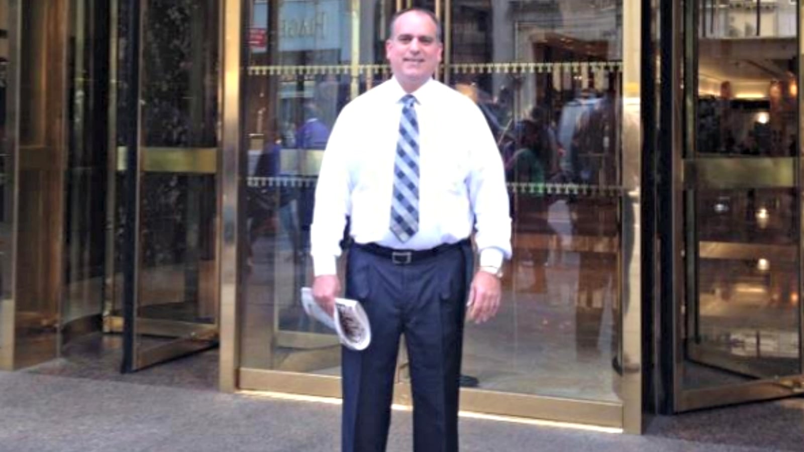 cheats/2016/06/17/orlando-attorney-suspended-for-facebook-posts-about-pulse-shooting/160617-kenneth-lewis-cheat_iao41o