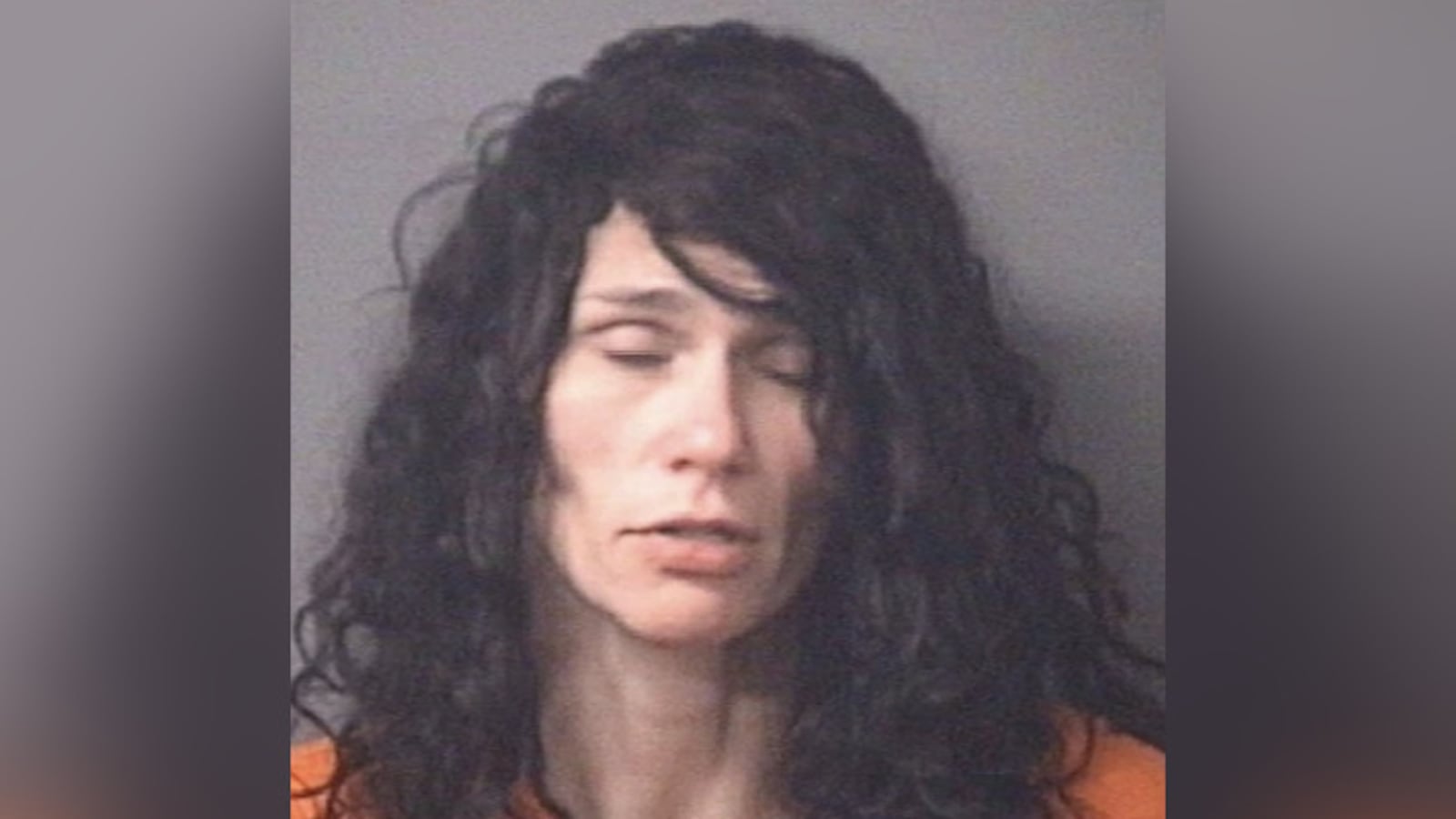 imgonline-com-ua-FrameBlurred-KjZ5cOJk106W5O_dbka8k