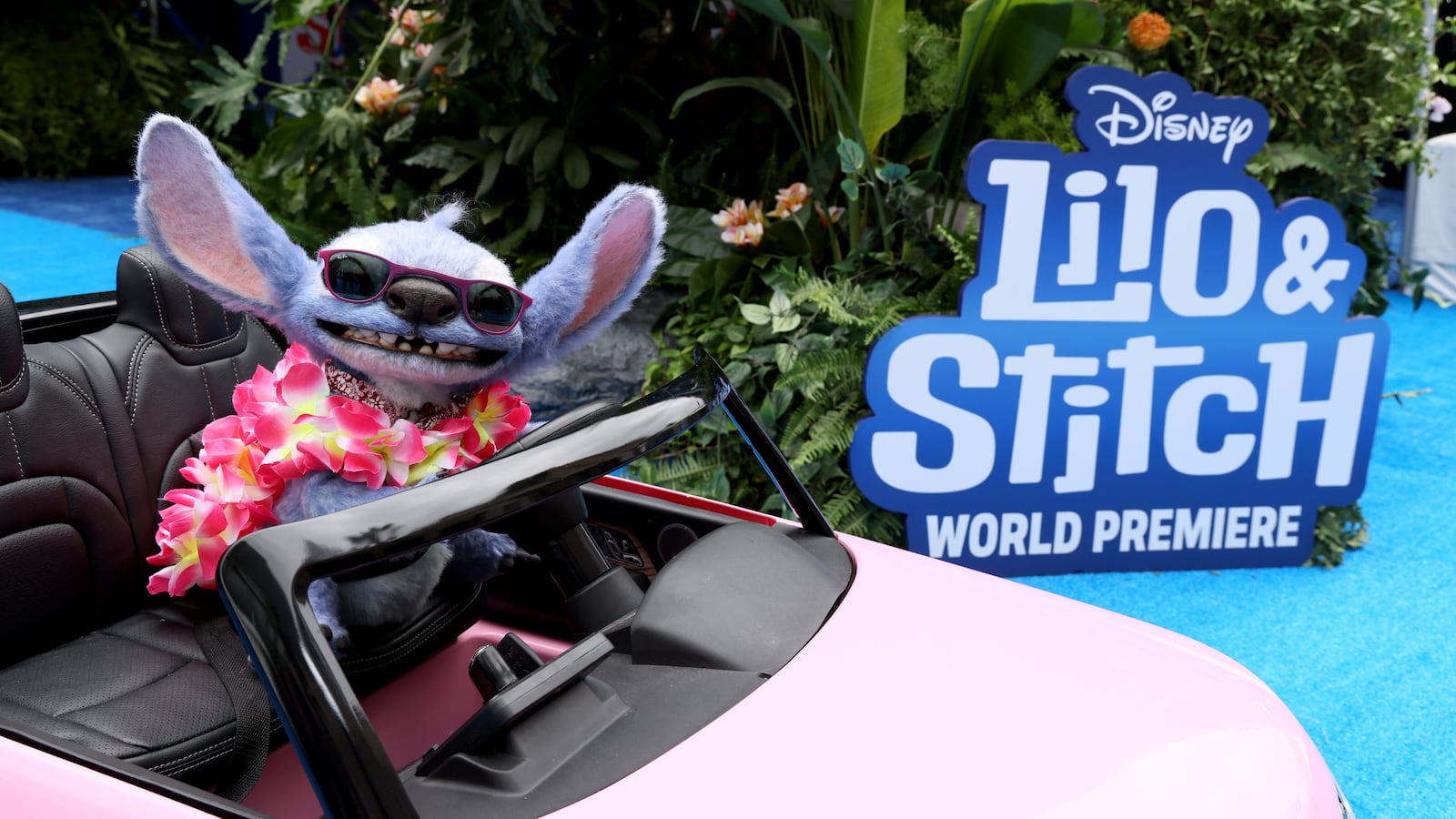 Disney's "Lilo & Stitch" finally surpassed $1 billion in the worldwide box office