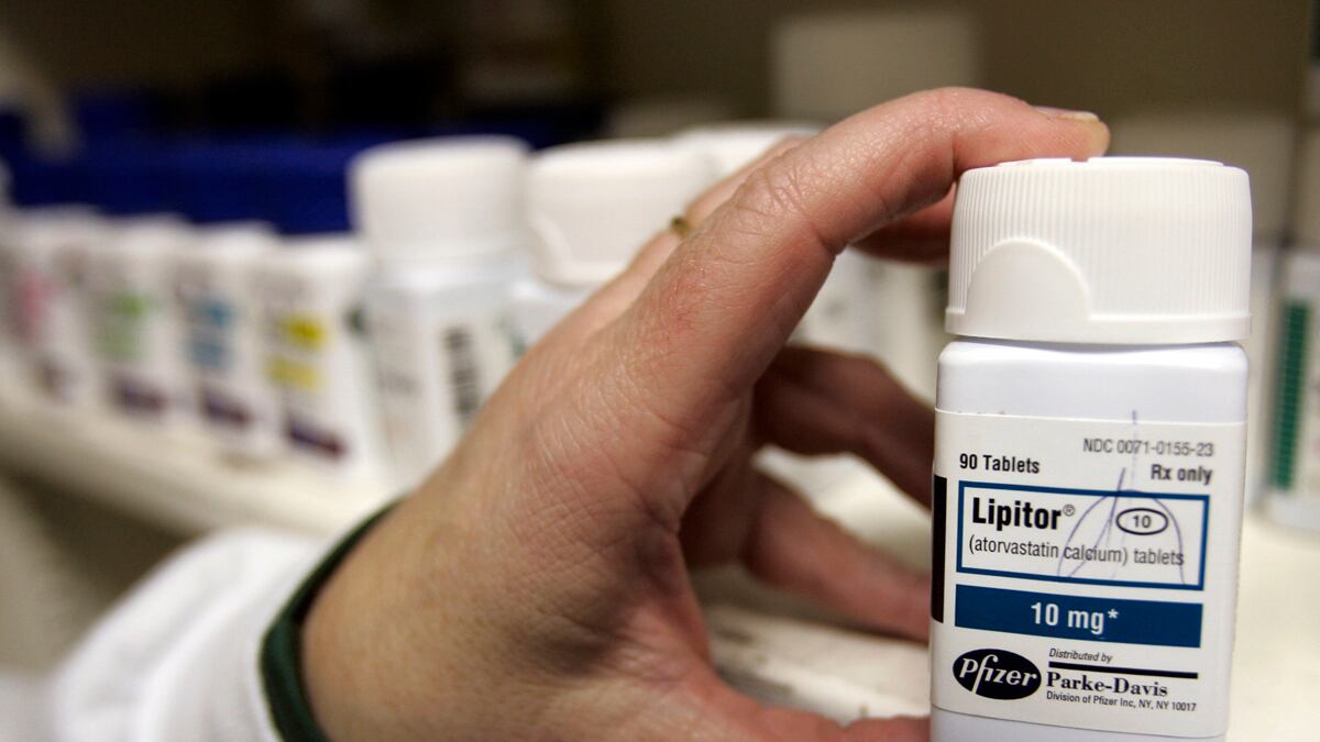 cheats/2011/08/03/pfizer-to-sell-otc-lipitor-sources/lipitor-cheat_knftlt