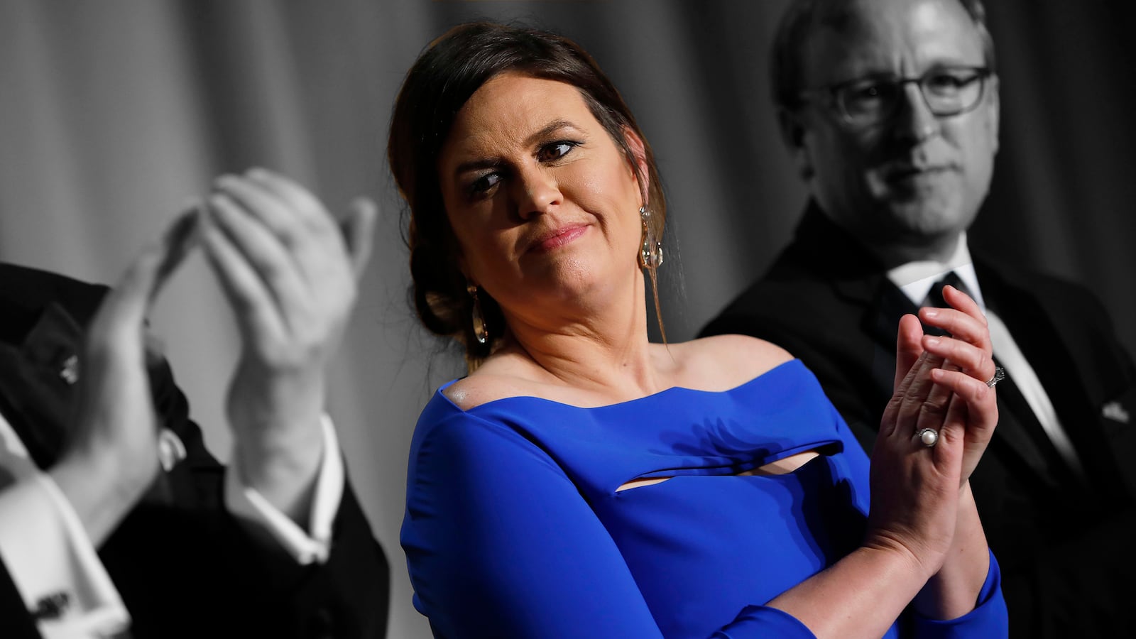 190423-carlson-whcd-sanders-tease_jx3447