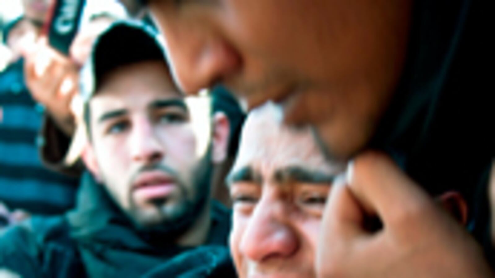 cheats/2011/02/17/bahrain-crackdown-kills-four/bahrain-four-dead_160685_bddoxx