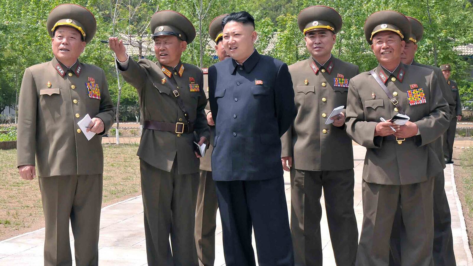 cheats/2013/06/16/north-korea-proposes-talks-with-u-s/130616-north-korea-cheat_bdzxdk