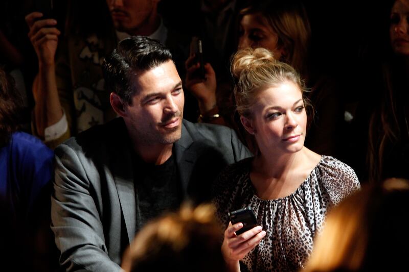 galleries/2012/08/28/mark-sanford-brad-pitt-tom-hanks-and-other-men-who-married-the-other-woman/married-the-mistress-cibrian_ndjtsv