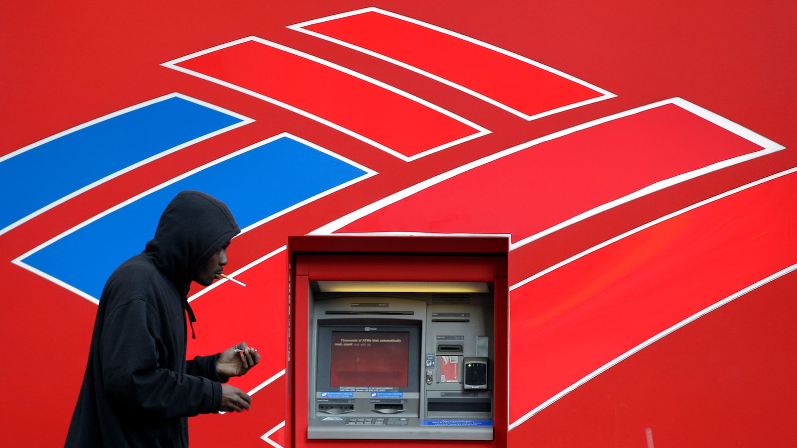 cheats/2012/05/01/report-bofa-to-cut-2-000-jobs/bank-of-america-job-cuts-cheat_d0a3jb
