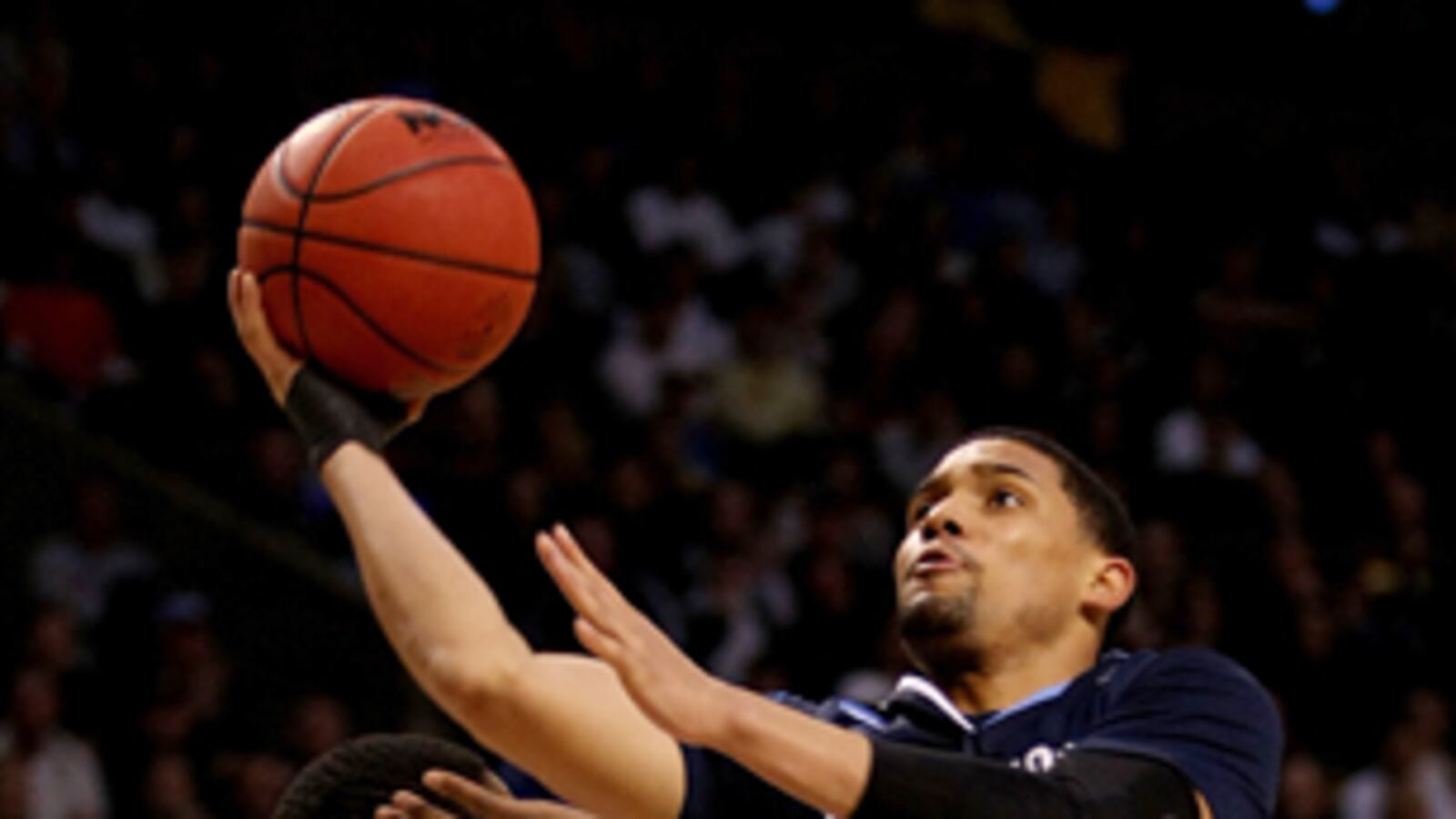 cheats/2009/03/29/nova-stuns-pitt-uconn-marches-on/ncaa-game-pittsburgh_v5colr