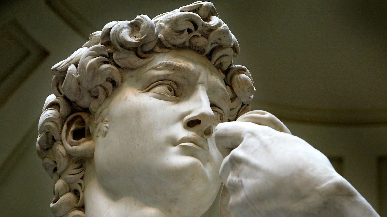 articles/2014/08/04/mosque-building-binladins-buy-marble-once-used-for-churches/mosque-building-binladins-buy-marble-once-used-for-churches-image_suqbvp