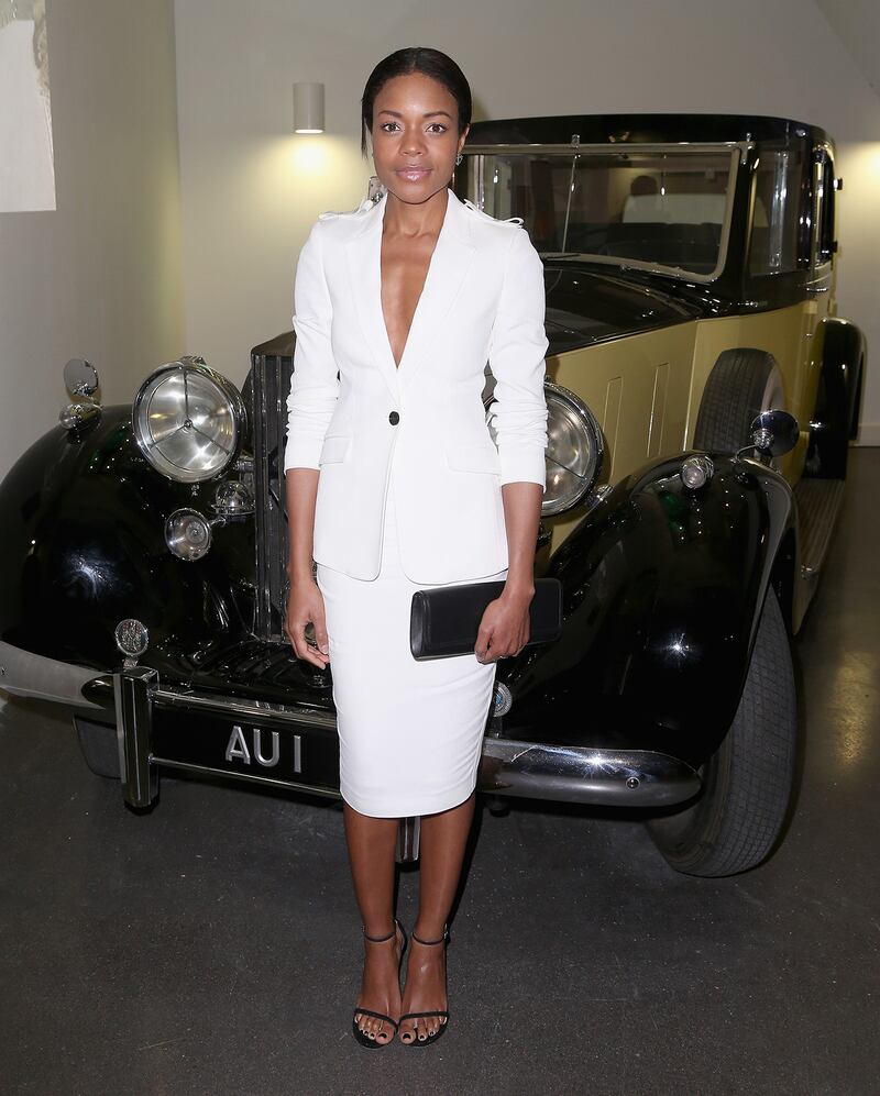 galleries/2014/03/21/from-emma-watson-to-charlotte-gainsbourg-the-best-worst-dressed-of-the-week/140321-bw-harris_jwpmfo