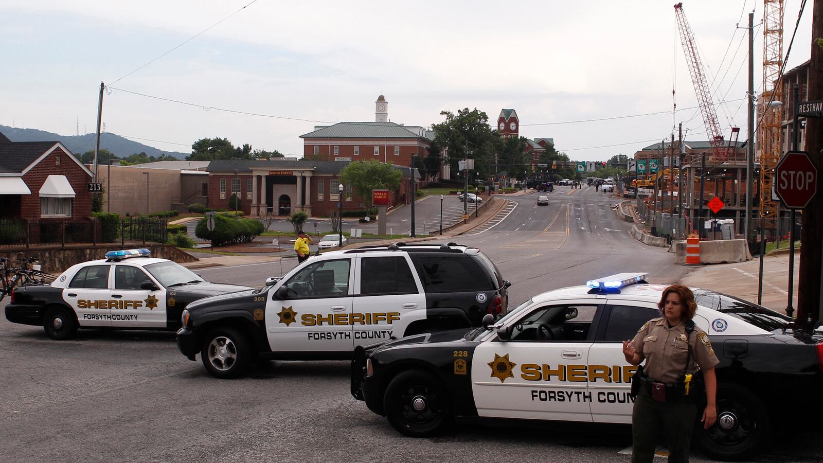 cheats/2014/06/06/suspect-dead-in-ga-courthouse-shooting/140606-georgia-shooting-cheat_k0ldoj