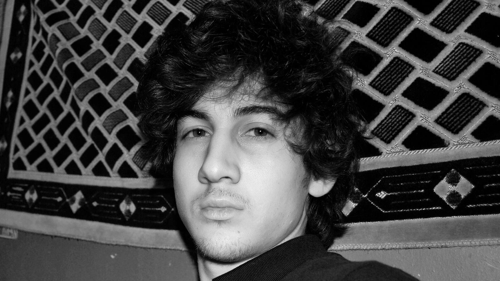 cheats/2013/06/04/tsarnaev-family-receives-financial-donations/130604-dzhokhar-tsarnaev-cheat_dx0ezb