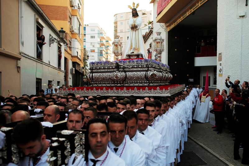 galleries/2017/04/12/christians-celebrate-holy-week-around-the-world/171104-holy-week-embed-2_rstg7x