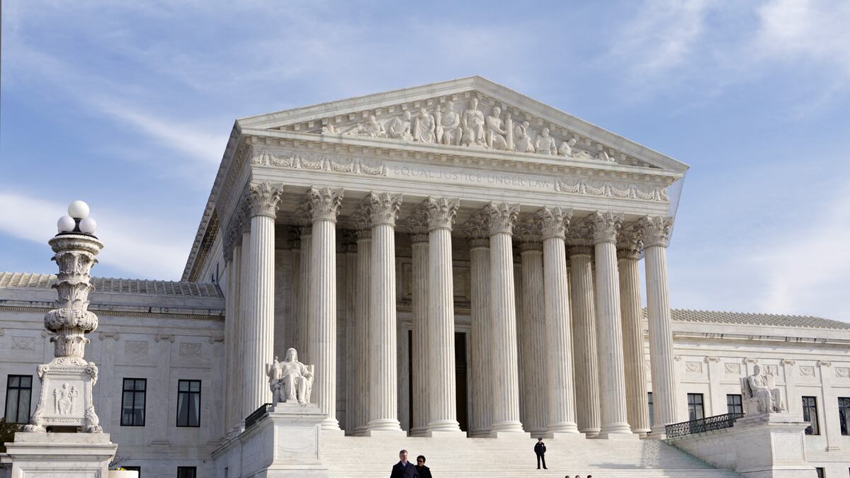 articles/2012/10/10/five-questions-answered-about-the-supreme-court-and-affirmative-action/supreme-court-affirmative-action-shapiro_ngqlfy